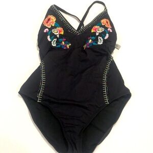 Kenneth Cole reaction one piece swimsuit embroidered sequin size 6 Black